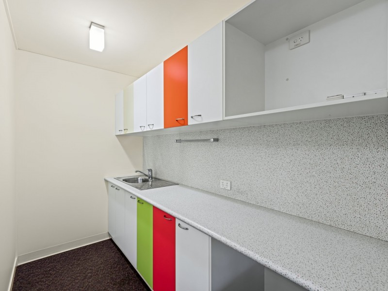 109 Waverley Road, Camp Hill QLD 4152