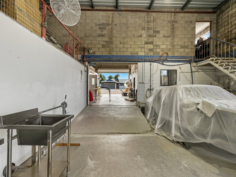 153 Queens Road, Kingston QLD 4114