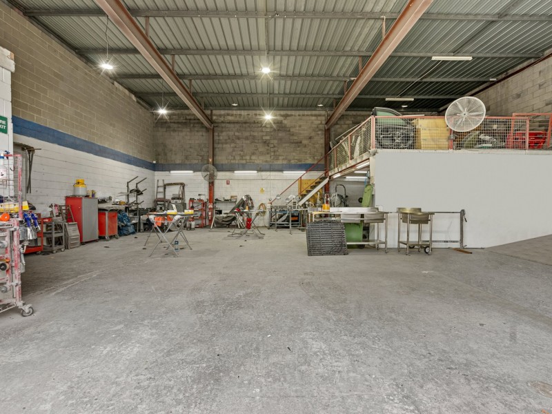 153 Queens Road, Kingston QLD 4114