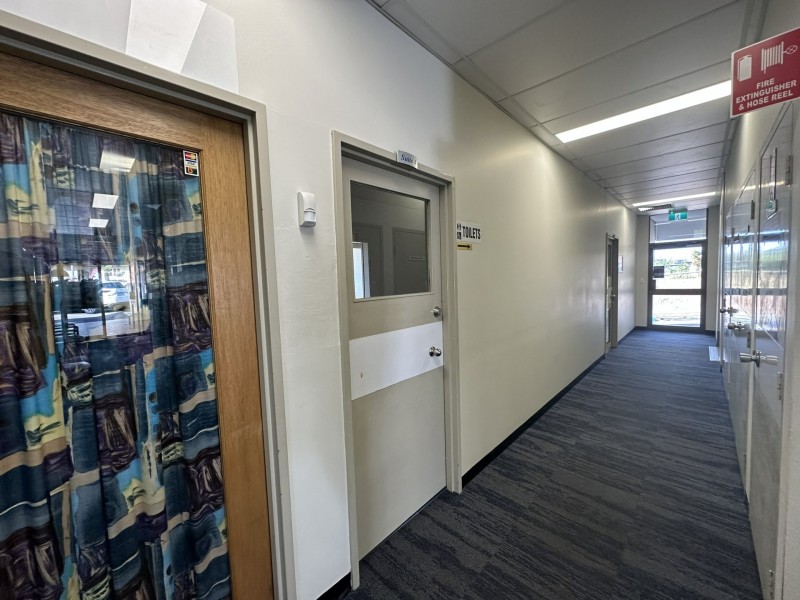 1000 Logan Road, Holland Park West QLD 4121