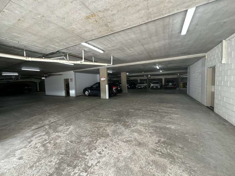 1000 Logan Road, Holland Park West QLD 4121