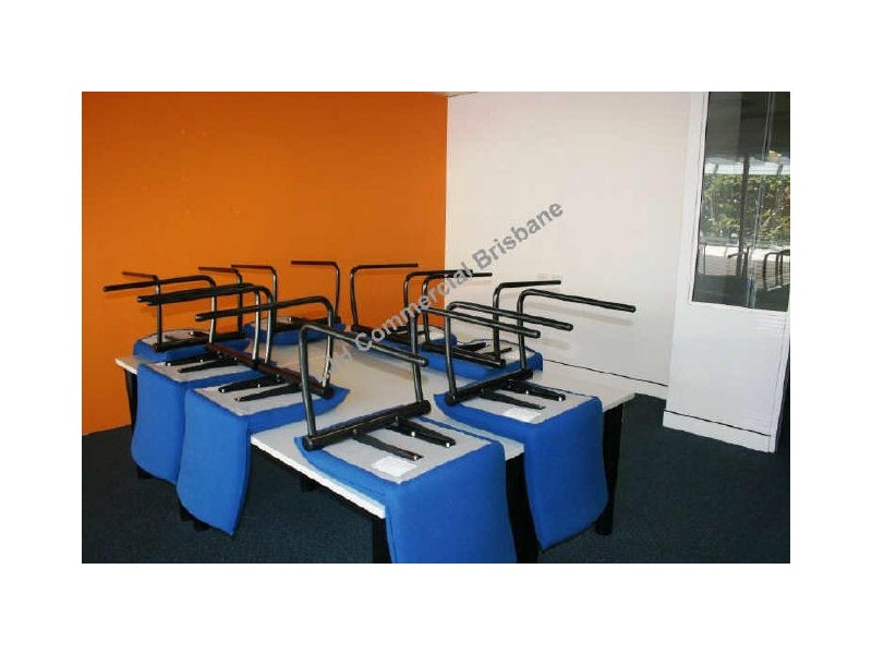 6 Paxton Street, Springwood QLD 4127