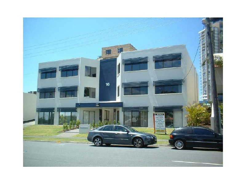16 Welch St, Southport QLD 4215