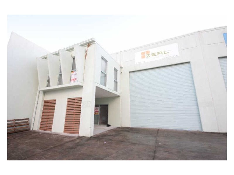 2/16 Millaroo Drive, Helensvale QLD 4212