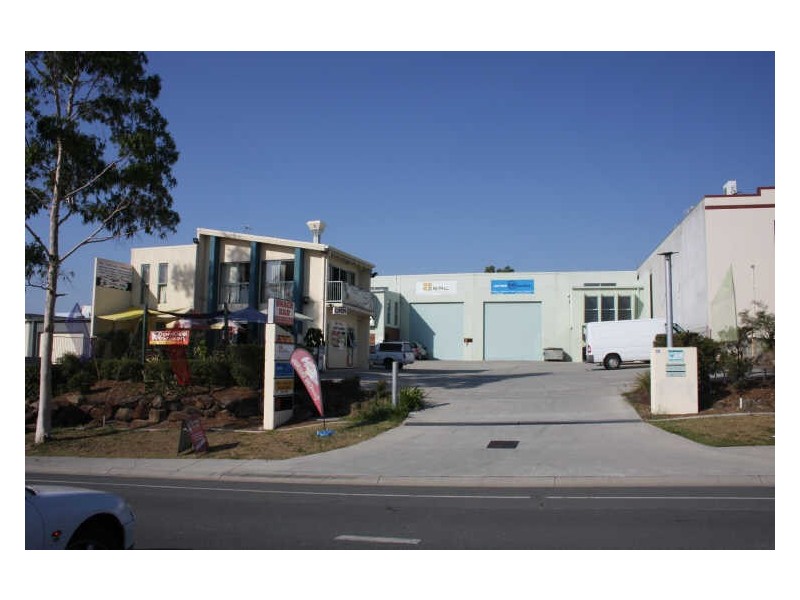 2/16 Millaroo Drive, Helensvale QLD 4212