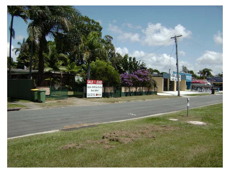 182 Brisbane Road, Labrador QLD 4215