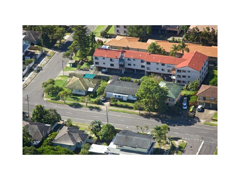 27 Robert Street, Labrador QLD 4215