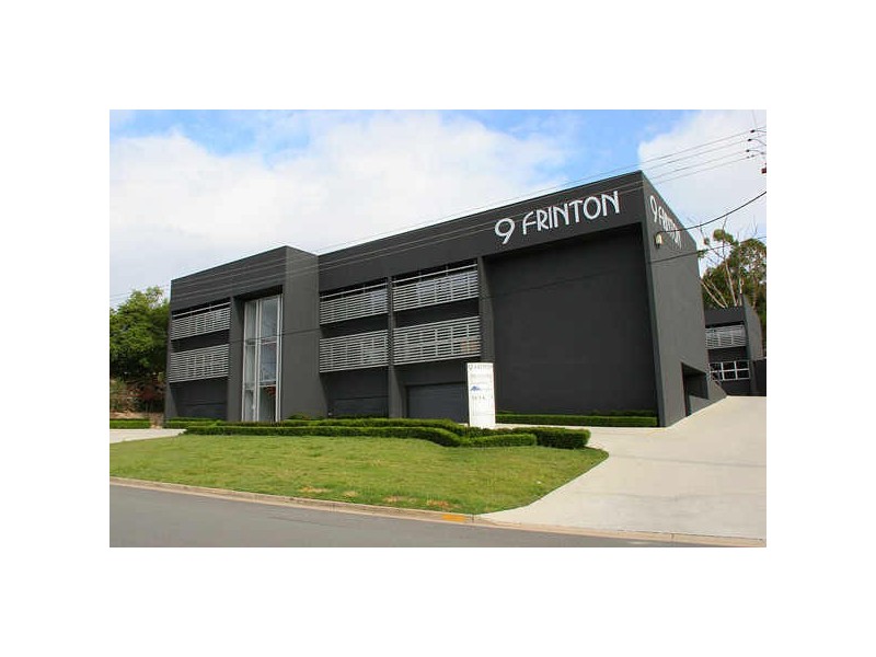 4/9 Frinton Street, Southport QLD 4215