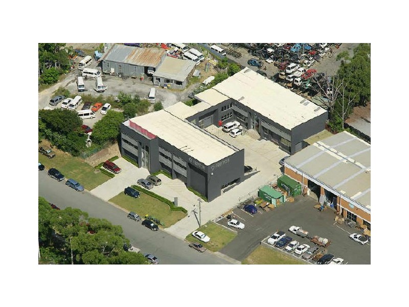 4/9 Frinton Street, Southport QLD 4215