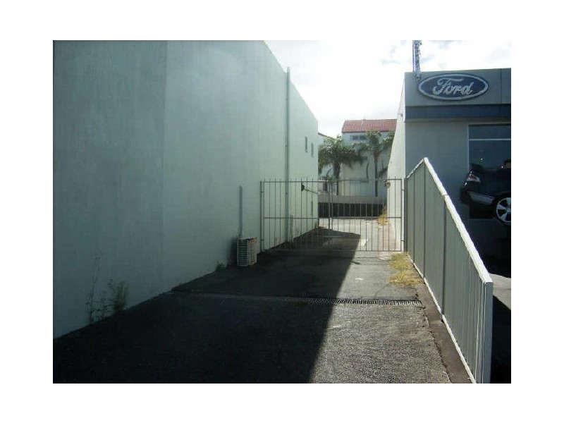 2035 Gold Coast Highway, Miami QLD 4220