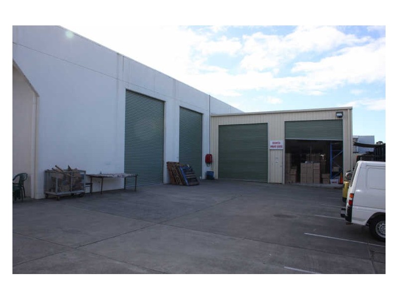 16 Taree Street, Burleigh Heads QLD 4220