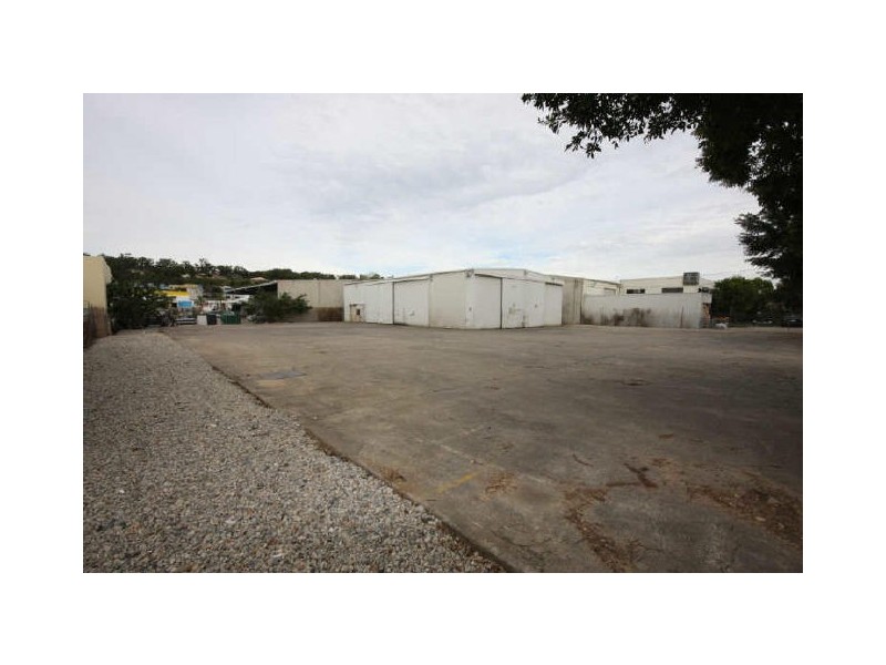 6 Hutchinson Street, Burleigh Heads QLD 4220