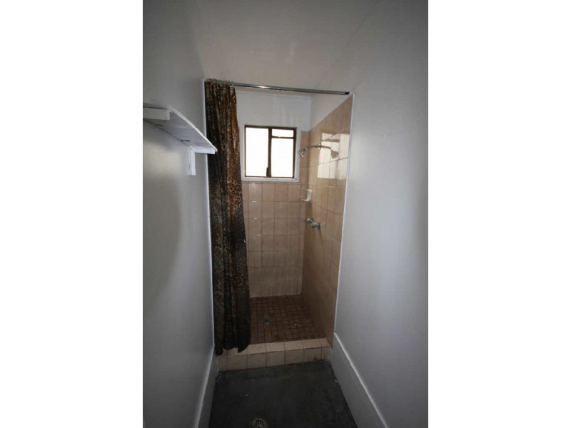 6 Hutchinson Street, Burleigh Heads QLD 4220