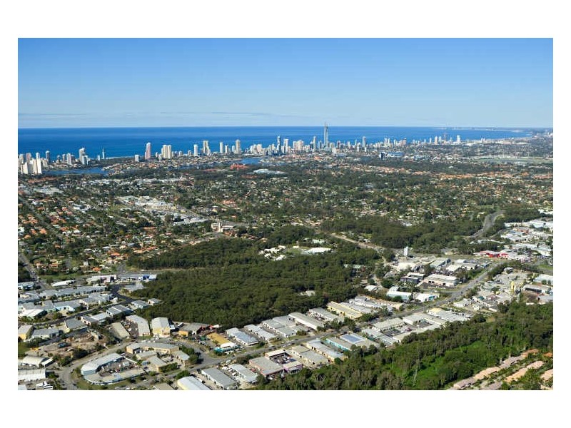 8/26 Bailey Cr, Southport QLD 4215