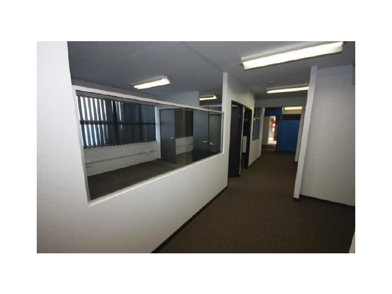 3/9 Frinton Street, Southport QLD 4215