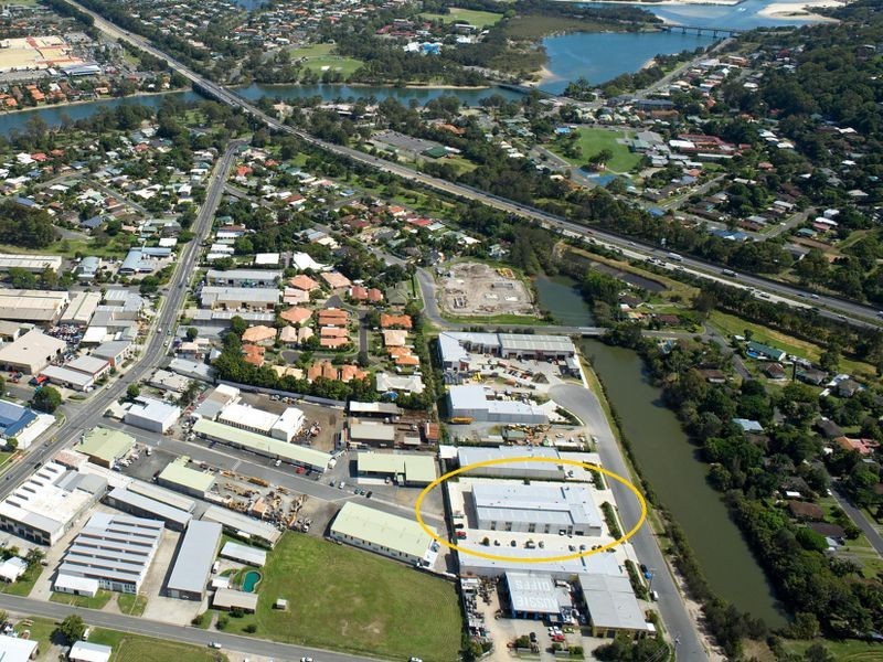 11/2 Hawker Street, Currumbin Waters QLD 4223