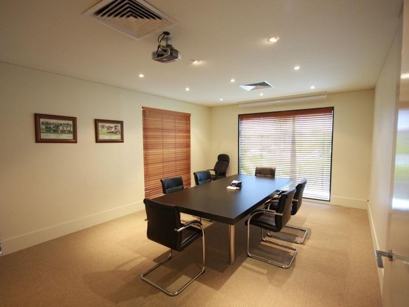 Carrara QLD 4211