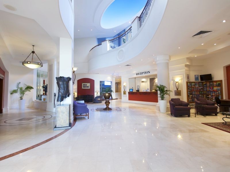 170/24 Queensland Avenue, Broadbeach QLD 4218