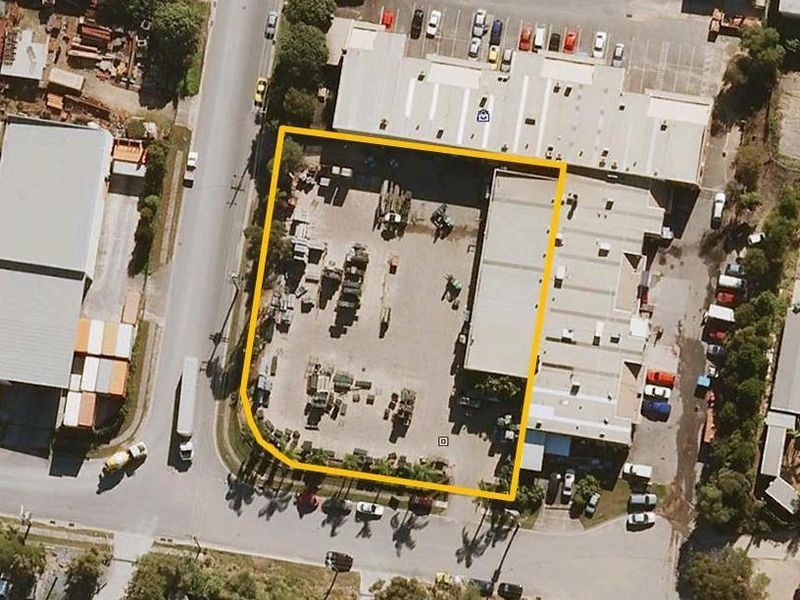 30 Greg Chappell Drive, Burleigh Heads QLD 4220