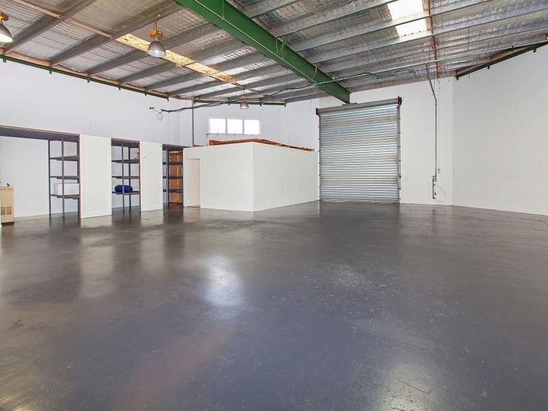 2/9 Technology Drive, Arundel QLD 4214