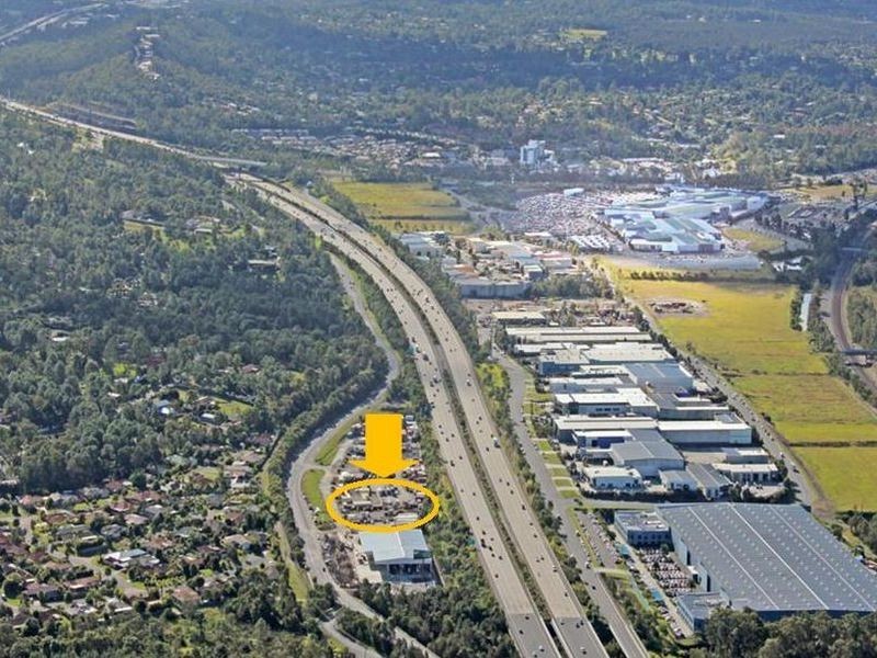 180 Heslop Road, Gaven QLD 4211