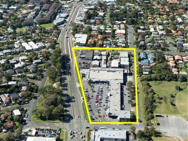 100 Brisbane Road, Labrador QLD 4215