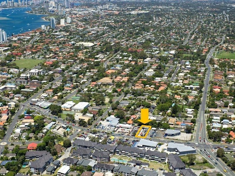 56 Brisbane Road, Labrador QLD 4215