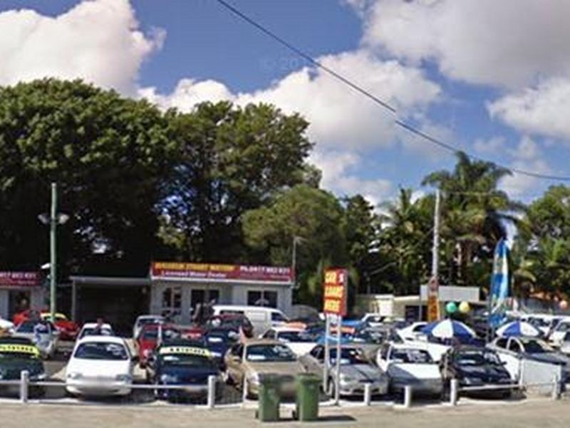 56 Brisbane Road, Labrador QLD 4215