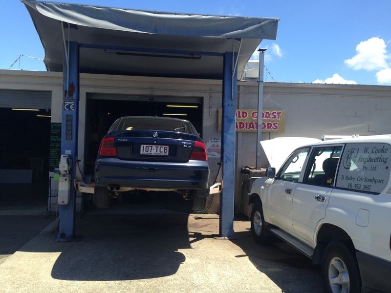 6/54 Bailey Crescent, Southport QLD 4215