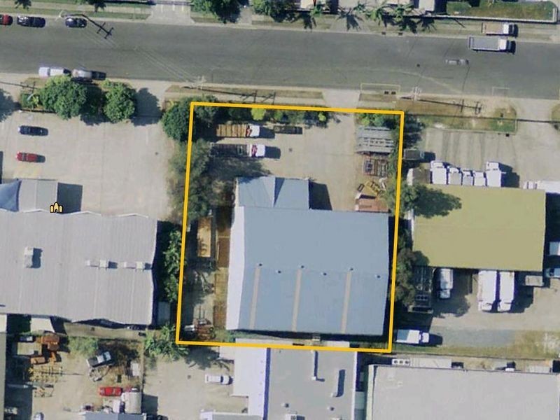 7 Queensbury Ave, Currumbin Waters QLD 4223