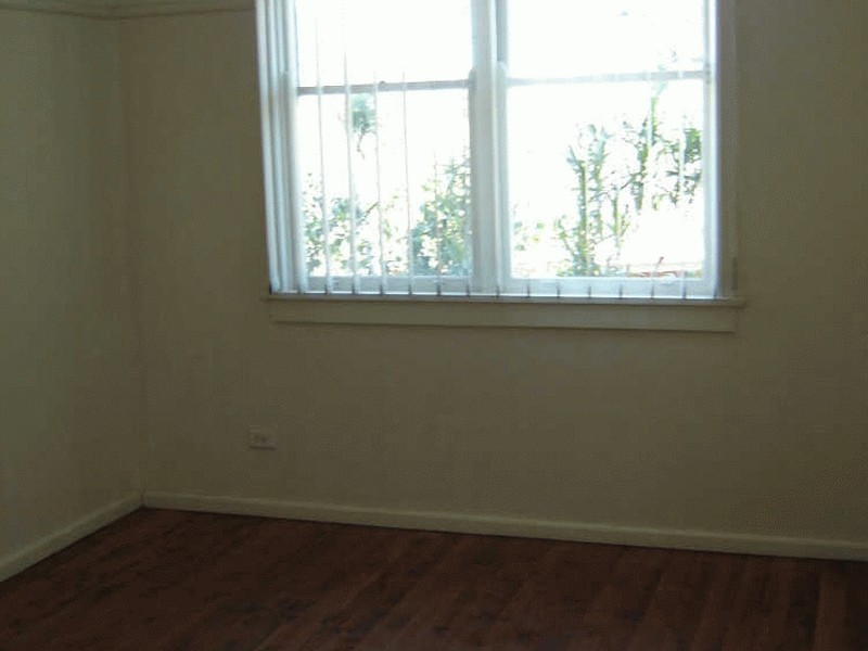 10 Fitzpatrick Avenue East, Frenchs Forest NSW 2086