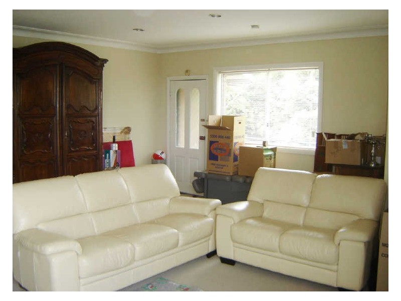 Upper/684 Warringah Road, Forestville NSW 2087