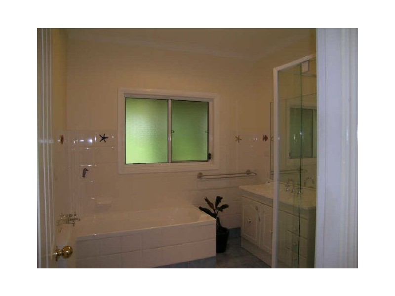 1B Bellbird Crescent, Forestville NSW 2087