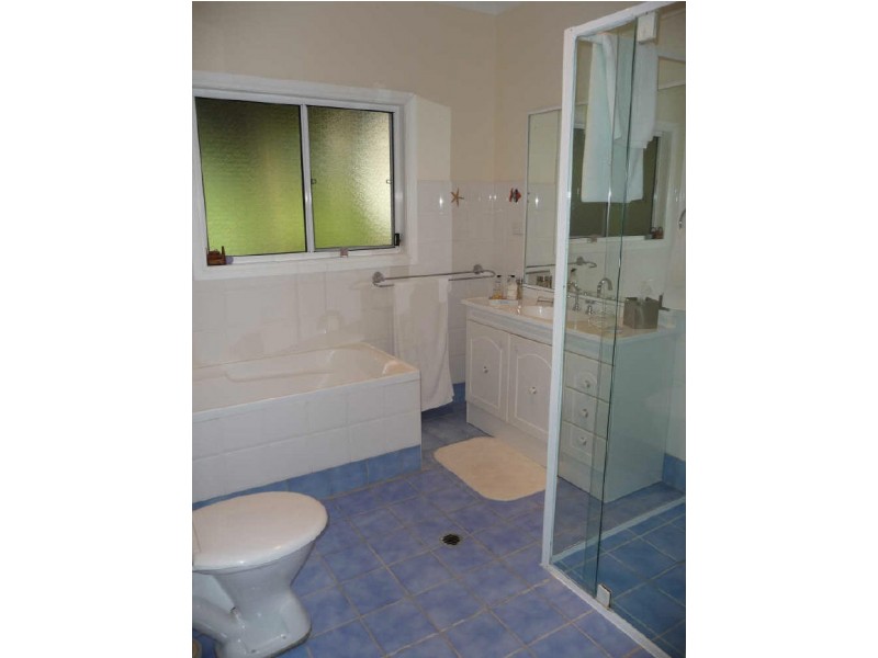 1B Bellbird Crescent, Forestville NSW 2087