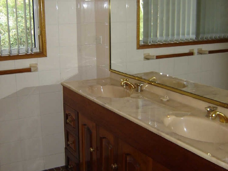 587a Warringah Road, Frenchs Forest NSW 2086