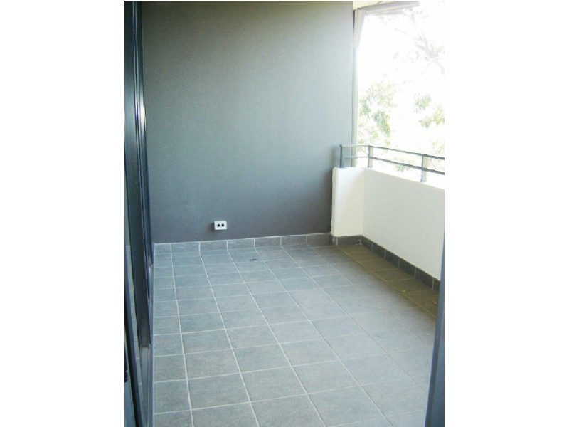 B204/2-4 Darley Street, Forestville NSW 2087