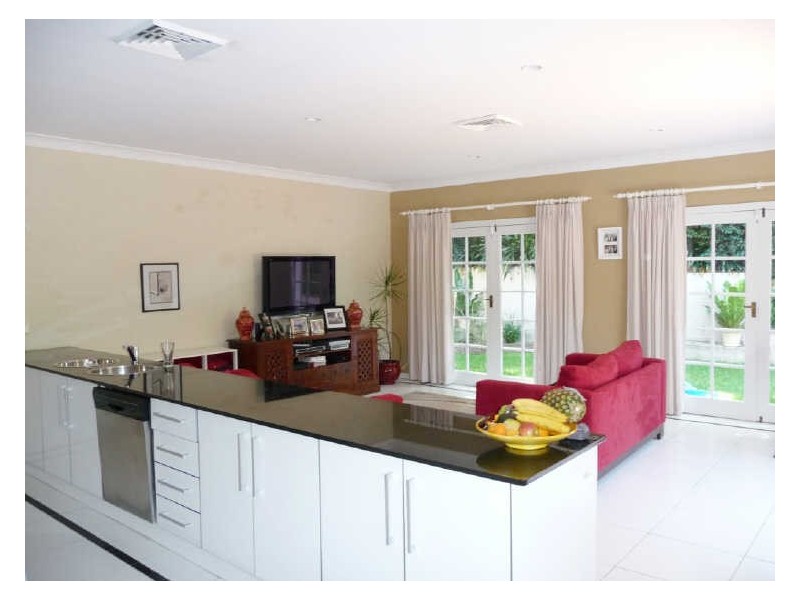 10 Ryrie Avenue, Forestville NSW 2087