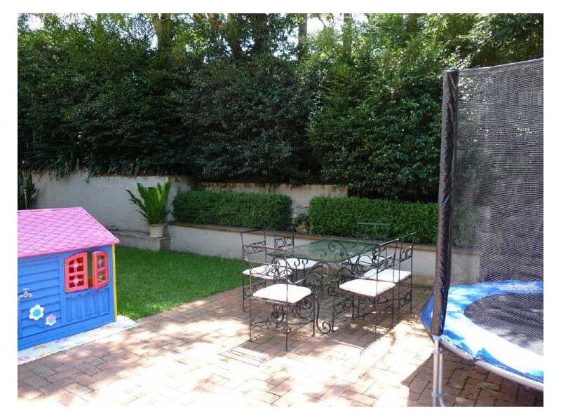 10 Ryrie Avenue, Forestville NSW 2087