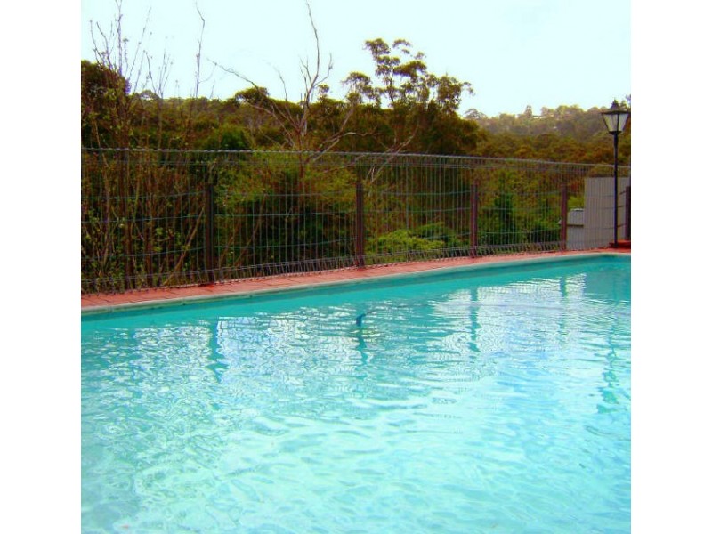 25 Lady Davidson Circuit, Forestville NSW 2087