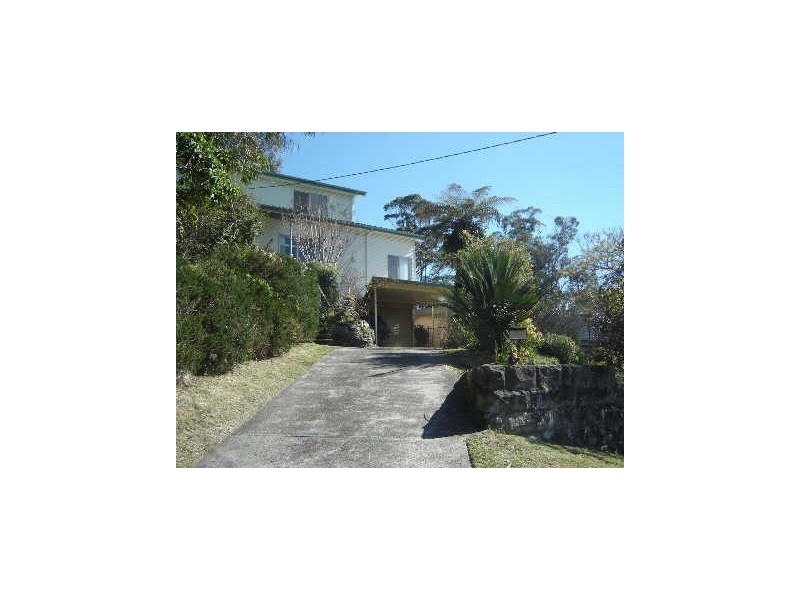 11 Milham Crescent, Forestville NSW 2087