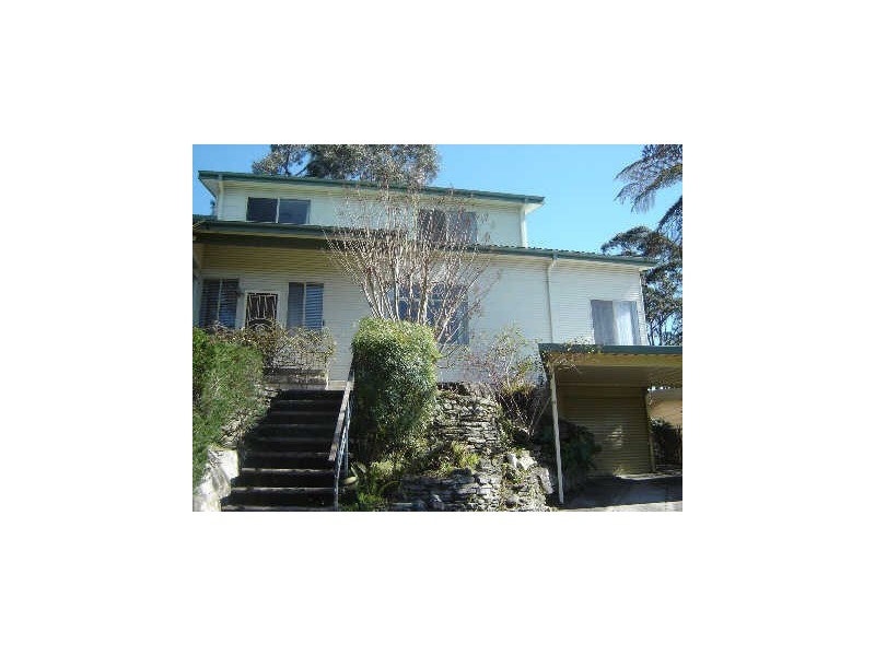 11 Milham Crescent, Forestville NSW 2087