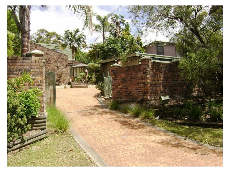 17 Athlone Crescent,, Killarney Heights NSW 2087