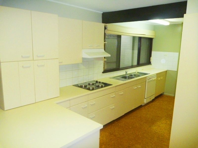16A Westmeath Avenue, Killarney Heights NSW 2087