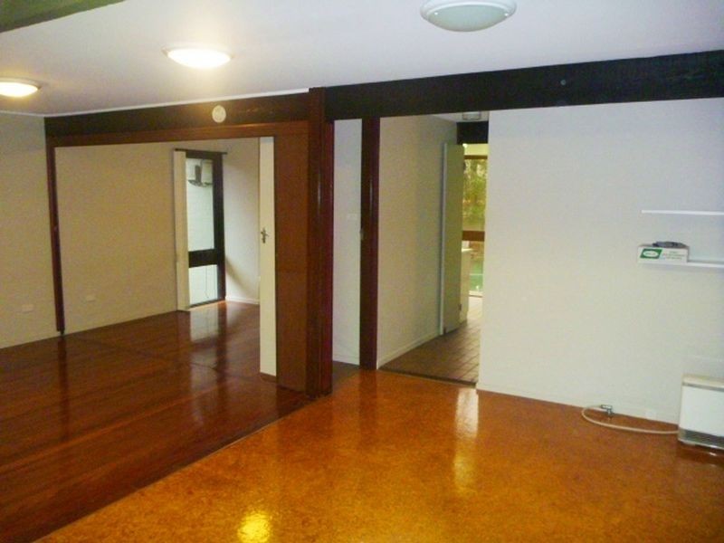 16A Westmeath Avenue, Killarney Heights NSW 2087