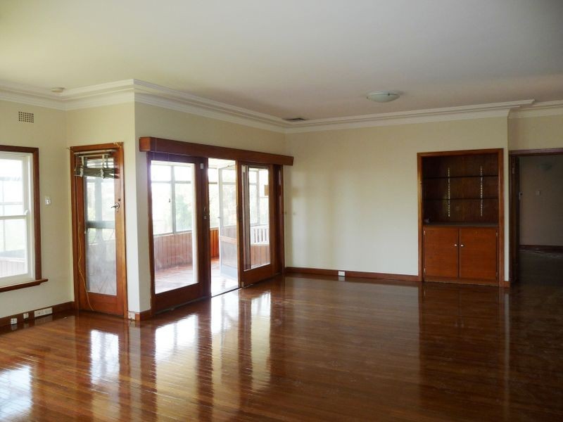 14 Gladys Avenue, Frenchs Forest NSW 2086