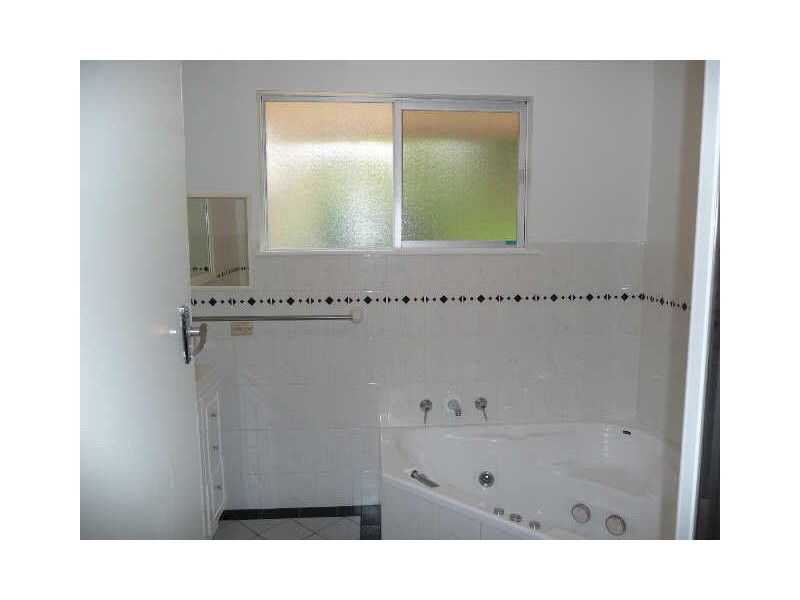 12 Boree Road, Forestville NSW 2087