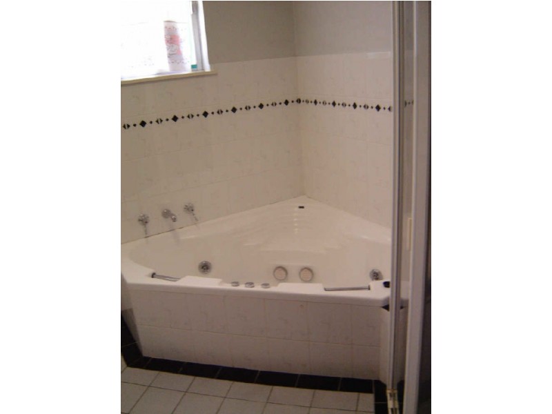 12 Boree Road, Forestville NSW 2087