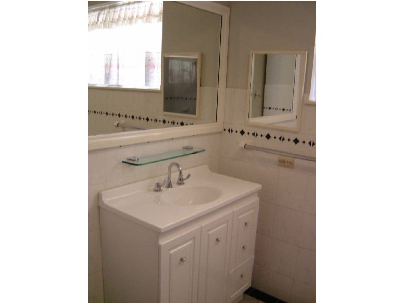 12 Boree Road, Forestville NSW 2087