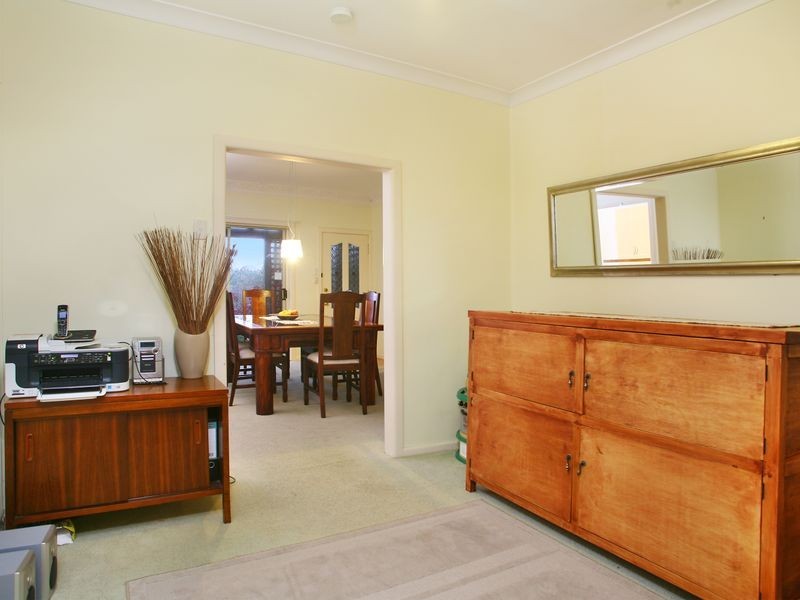 55 Maxwell Parade, Frenchs Forest NSW 2086