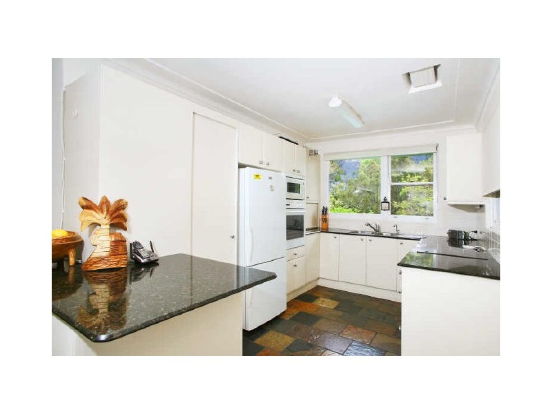 11 Hyde Avenue, Killarney Heights NSW 2087